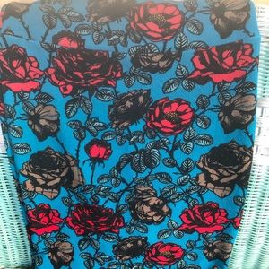 Sz medium cassie skirt